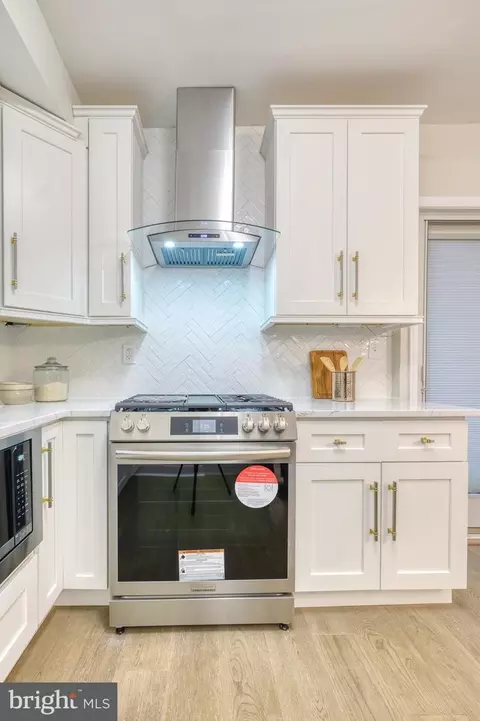 Kitchen - 604 Venable Ave, Baltimore, MD 21218 photo 3 of 6