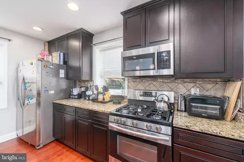 212 Denison St, Baltimore, MD 21229 photo 8