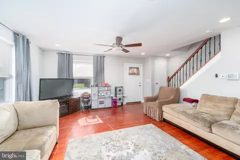 212 Denison St, Baltimore, MD 21229 photo 4