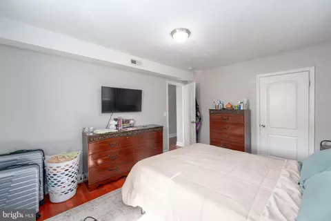212 Denison St, Baltimore, MD 21229 photo 13