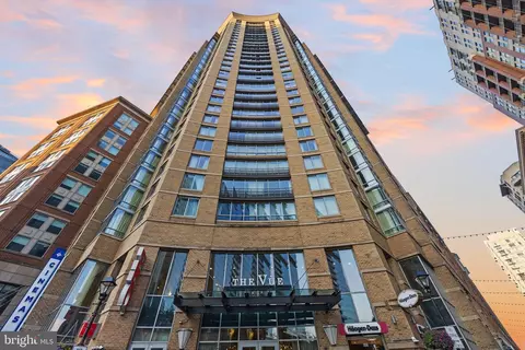 675 President St #2406, Baltimore, MD 21202