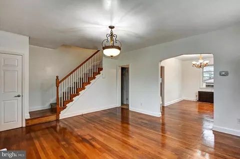 Living - 5666 Kavon Ave, Baltimore, MD 21206 photo 3 of 3