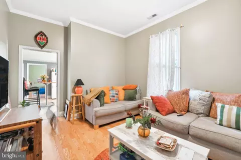 2071 Druid Park Dr, Baltimore, MD 21211