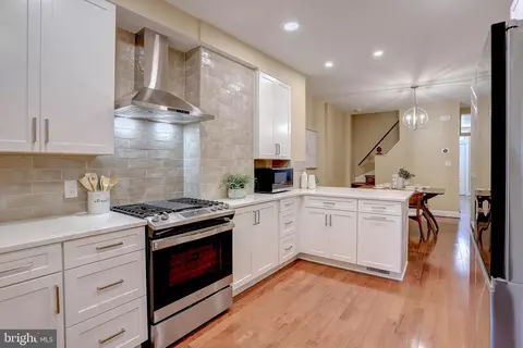 Kitchen - 542 E Fort Ave, Baltimore, MD 21230 photo 5 of 5