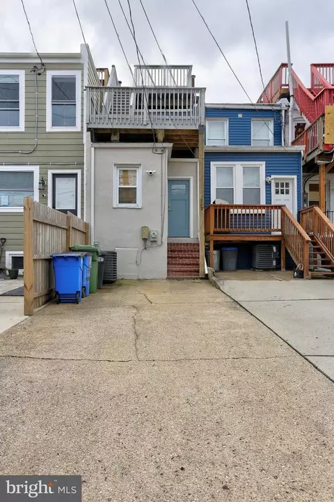Exterior - 542 E Fort Ave, Baltimore, MD 21230 photo 2 of 8