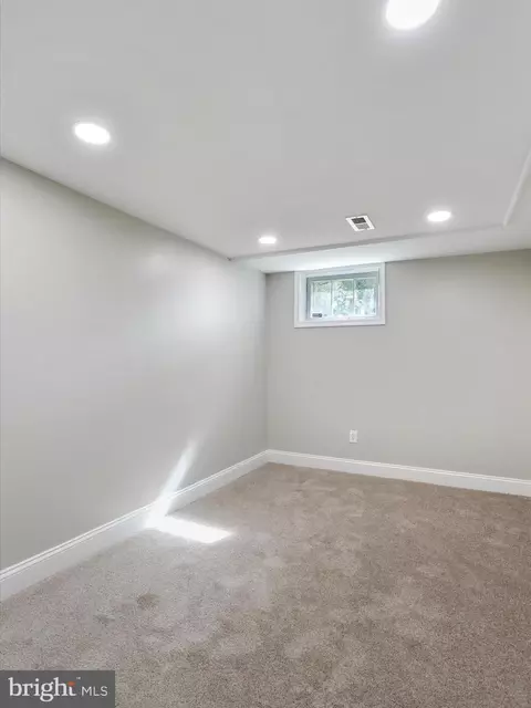 6015 Alta Ave, Baltimore, MD 21206 photo 25