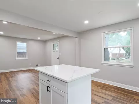 6015 Alta Ave, Baltimore, MD 21206 photo 9