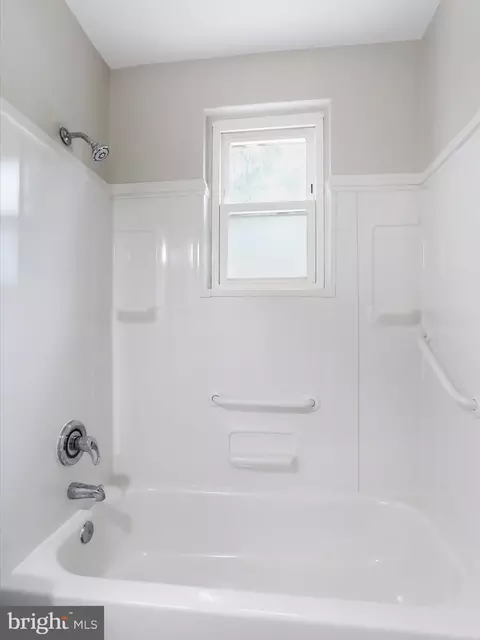 6015 Alta Ave, Baltimore, MD 21206 photo 14