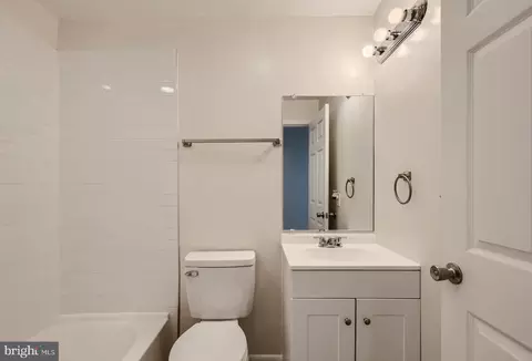 2013 Mchenry St, Baltimore, MD 21223 photo 5