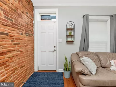 Entry Way - 3403 Mueller St, Baltimore, MD 21224 photo 1 of 4