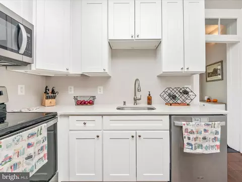 Kitchen - 3403 Mueller St, Baltimore, MD 21224 photo 2 of 3