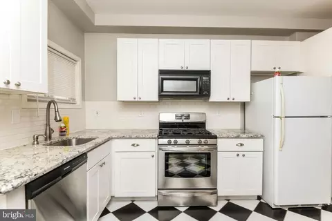 Kitchen - 113 E Fort Ave, Baltimore, MD 21230 photo 2 of 2
