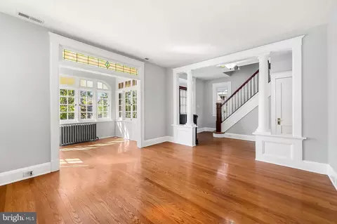 3504 Parkside Dr, Baltimore, MD 21214 photo 4