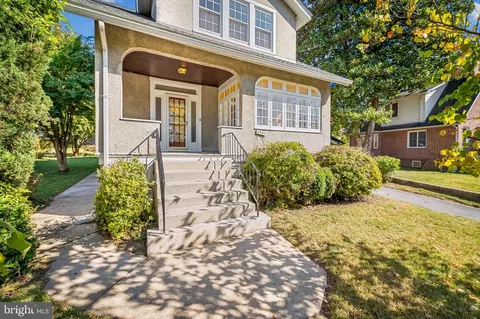 3504 Parkside Dr, Baltimore, MD 21214 photo 2