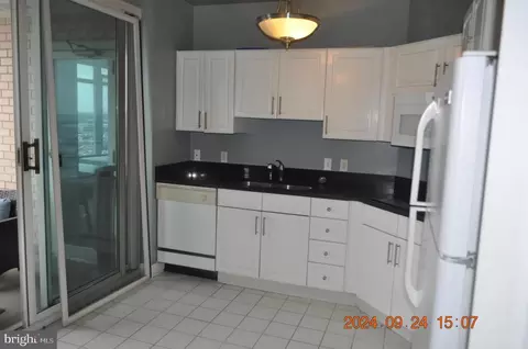 100 Harborview Dr #2308, Baltimore, MD 21230 photo 15