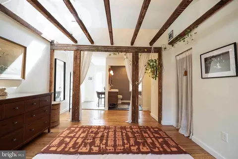 Entry Way - 217 Grindall St, Baltimore, MD 21230 photo 2 of 3