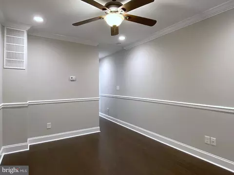 Entry Way - 2527 Fleet St, Baltimore, MD 21224 photo 8 of 10