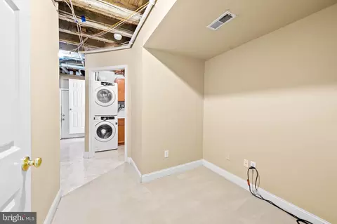 Other - 620 S Curley St, Baltimore, MD 21224 photo 6 of 9