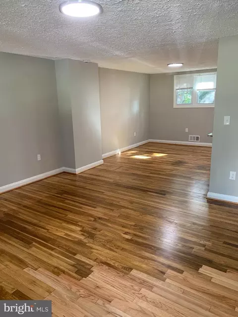 Living - 5321 Lothian Rd, Baltimore, MD 21212 photo 1 of 3