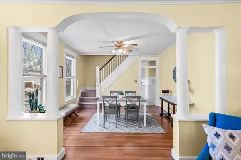 Entry Way - 801 W 38th St, Baltimore, MD 21211 photo 1 of 4