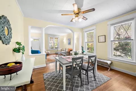 Dining - 801 W 38th St, Baltimore, MD 21211 photo 2 of 2
