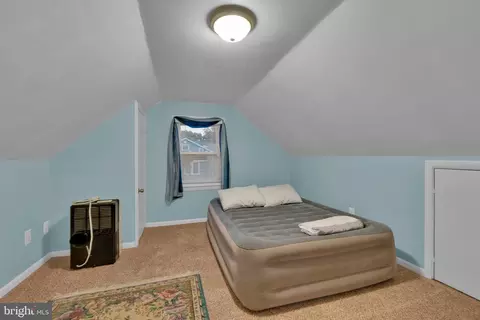 Bedroom - 2304 Halcyon Ave, Baltimore, MD 21214 photo 5 of 6
