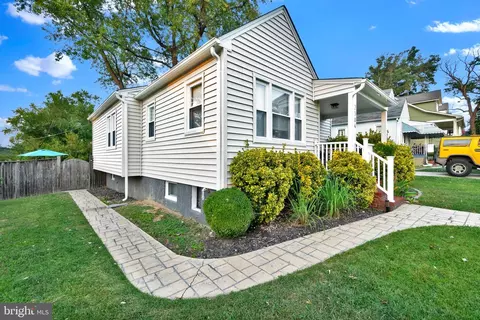 Exterior - 2304 Halcyon Ave, Baltimore, MD 21214 photo 5 of 8
