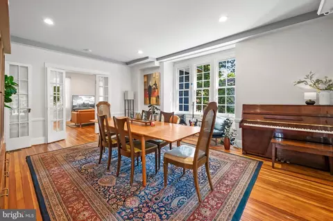 Dining - 2403 W Rogers Ave, Baltimore, MD 21209 photo 4 of 5