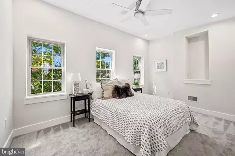 Bedroom - 211 S Collington Ave, Baltimore, MD 21231 photo 4 of 5