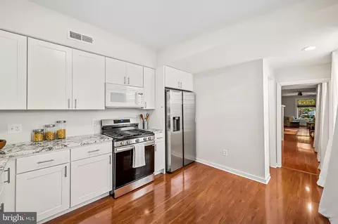 Entry Way - 211 S Collington Ave, Baltimore, MD 21231 photo 5 of 5