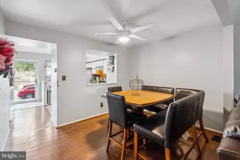 65 Cobber Ln, Baltimore, MD 21229 photo 8