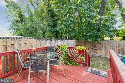 65 Cobber Ln, Baltimore, MD 21229 photo 23