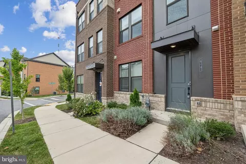 4343 Laplata Ave, Baltimore, MD 21211 photo 2