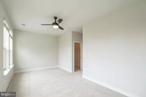 4343 Laplata Ave, Baltimore, MD 21211 photo 28