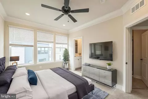 4343 Laplata Ave, Baltimore, MD 21211 photo 19