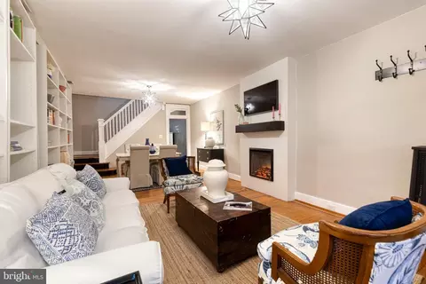 3704 Chestnut Ave, Baltimore, MD 21211 photo 4