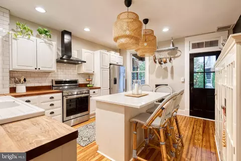 3704 Chestnut Ave, Baltimore, MD 21211 photo 16