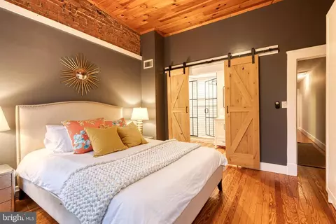 3704 Chestnut Ave, Baltimore, MD 21211 photo 24