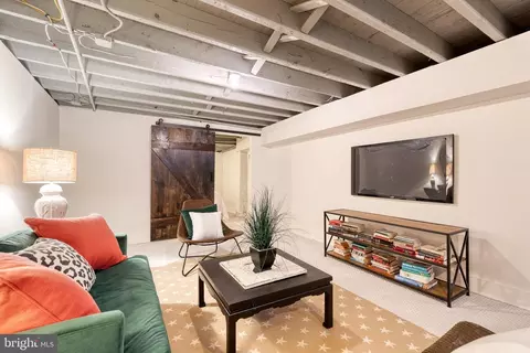 3704 Chestnut Ave, Baltimore, MD 21211 photo 32