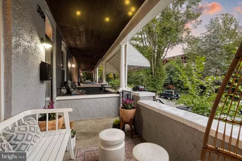 3704 Chestnut Ave, Baltimore, MD 21211 photo 2
