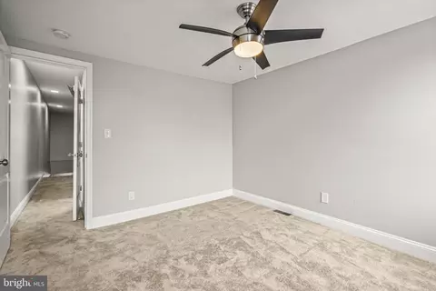 Bedroom - 3910 Falls Rd, Baltimore, MD 21211 photo 5 of 5