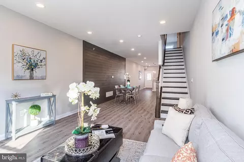 853 Harlem Ave, Baltimore, MD 21201 photo 3