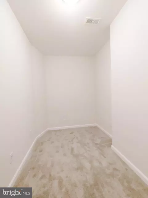 1629 N Bond St, Baltimore, MD 21213 photo 17