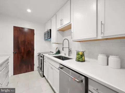 702 S Wolfe St #3, Baltimore, MD 21231 photo 15