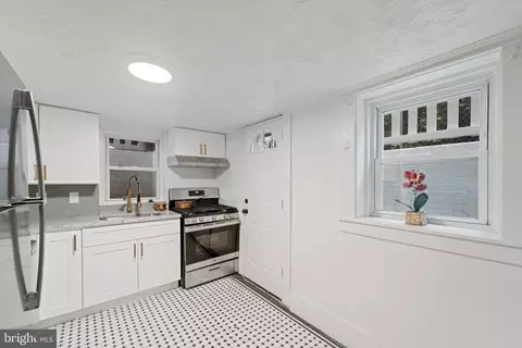 4024 Garrison Blvd, Baltimore, MD 21215 photo 37