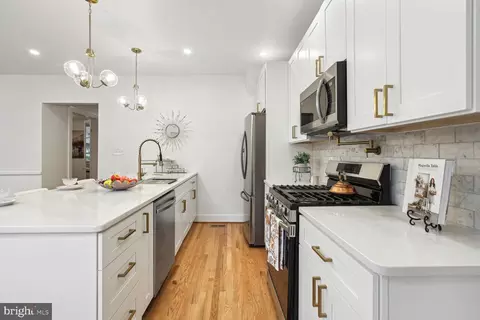 4024 Garrison Blvd, Baltimore, MD 21215 photo 12