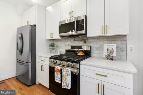 4024 Garrison Blvd, Baltimore, MD 21215 photo 13
