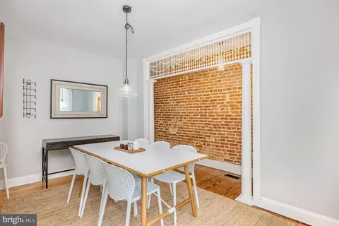 Dining - 3116 Barclay St, Baltimore, MD 21218 photo 2 of 2
