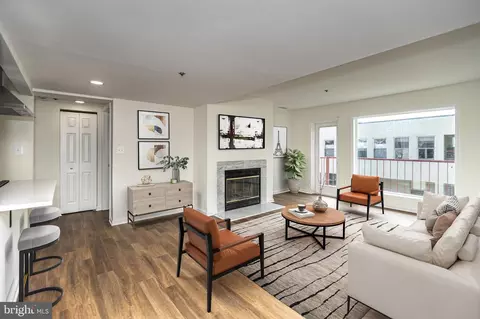 911 S Charles St #408, Baltimore, MD 21230