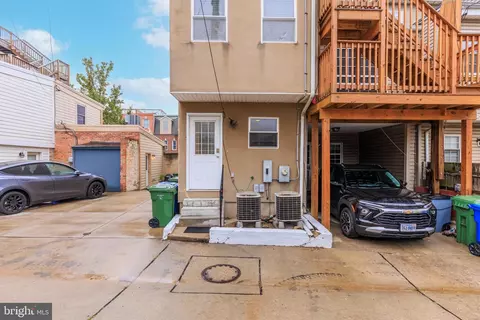 Exterior - 501 E Fort Ave, Baltimore, MD 21230 photo 2 of 3